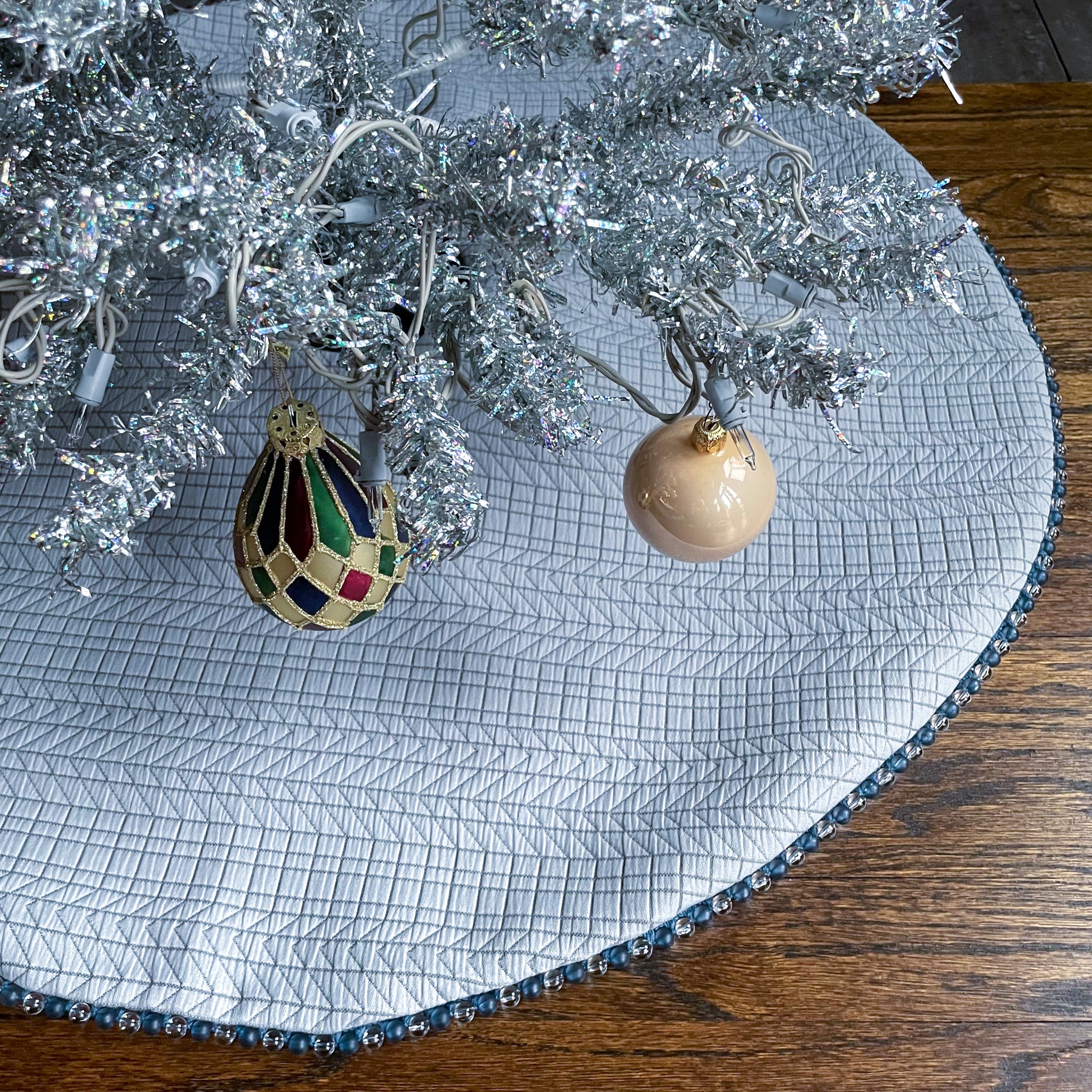 30" Blue and Gray Christmas Tree Skirt with Beads | Reversible