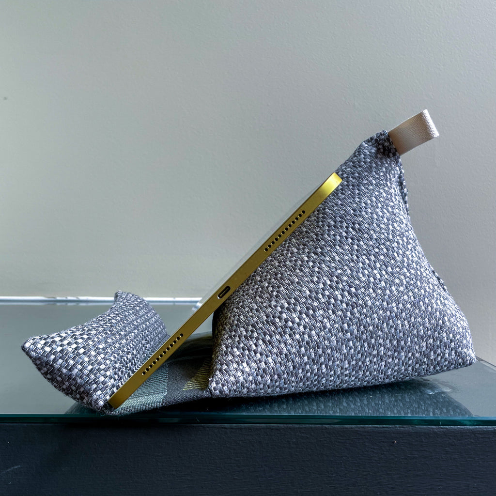 Black & Gray Tablet Pillows