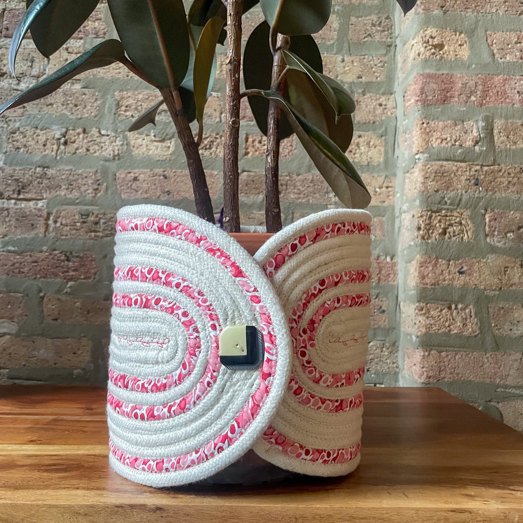 Rope Planter Wrap for 8" Houseplant Pot