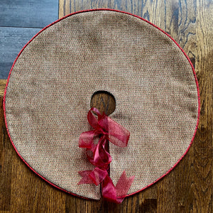 24" Beige, Green, Red Farmhouse Tabletop Christmas Tree Skirt | Reversible
