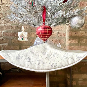 24" Blue Tweed and Snowflake Tabletop Christmas Tree Skirt | Reversible