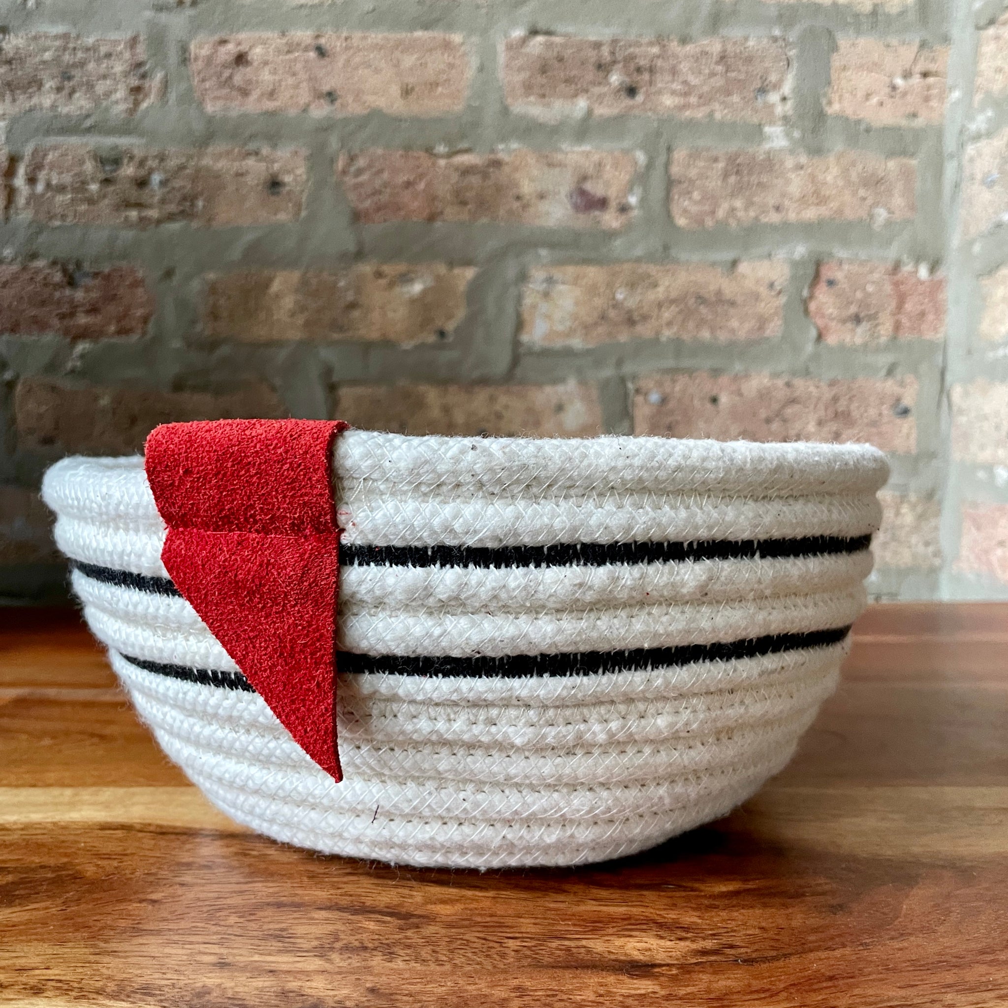 Medium Round Rope Bowl with Black and Red Accents